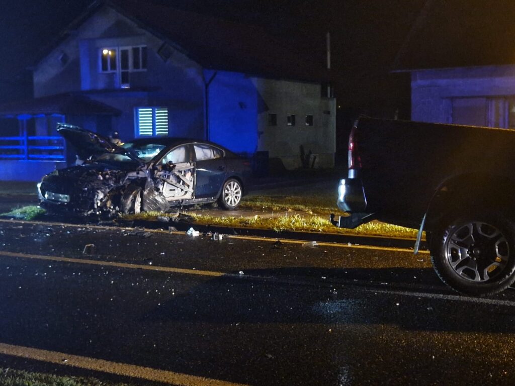 Težak sudar dva automobila na podravskoj magistrali